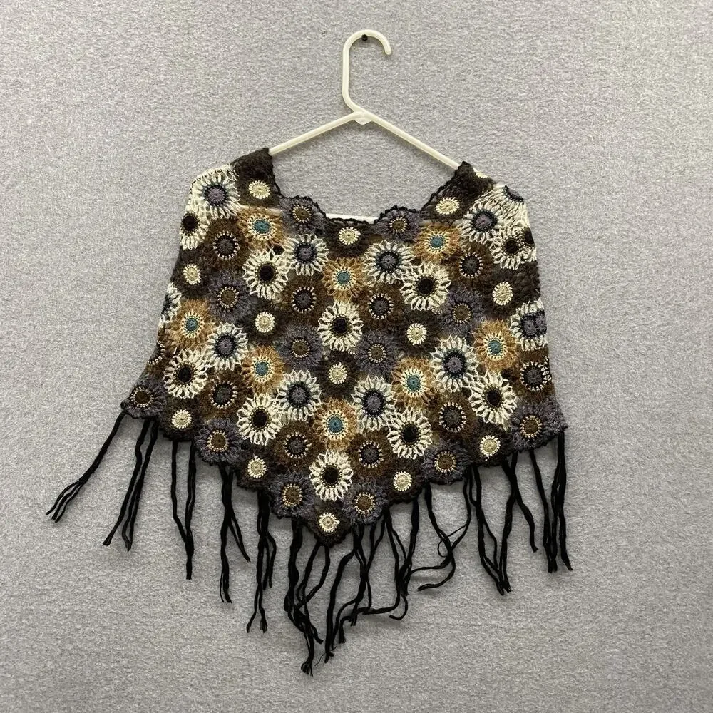 LuLu Crochet Floral Poncho Capelet Kid Mohair Wool Fringe Boho Festival One Size